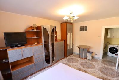 Apartament cu o camera 31 mp decomandat, luminos Et 1 Iosia de vanzare Apartament cu o camera 31 mp decomandat, luminos Et 1 Iosia de vanzare - 4