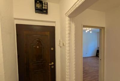 Apartament 3 camere decomandat, 67mp, Mihai Bravu, etaj 1/4 - 17