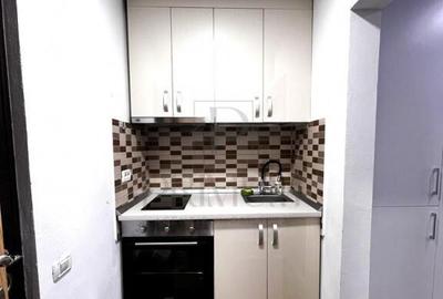 Garsoniera Renovata - Etaj Intermediar - Acces Facil - Zona - 2