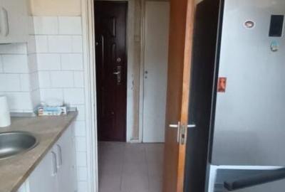 3 camere Titan - Barajul Lotru - 4 minutre metrou - 18