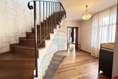 Casă cu 5 camere cu Teren 122 Mp în Foișorul de Foc - 8