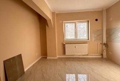Apartament 3 camere, decomandat - 300 m de Metrou Apărătorii Patriei - Renovat - 3
