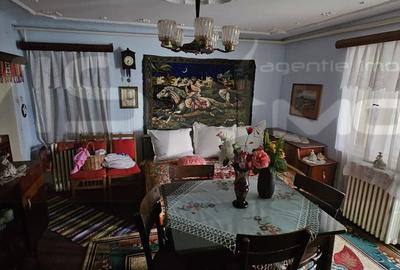 Casă cu 3 camere cu Teren 2796 Mp în Central - 9
