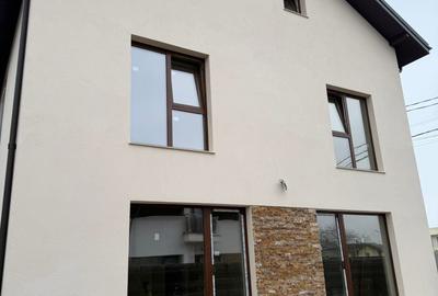 Casă individuală modernă, 4 dormitoare, finisaje la cheie - 3