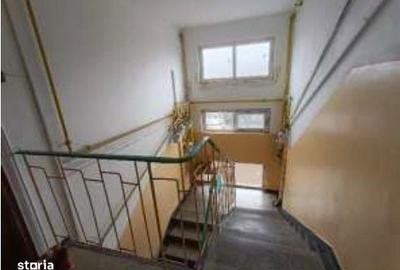 Apartament cu 3 camere în Brătianu - 4
