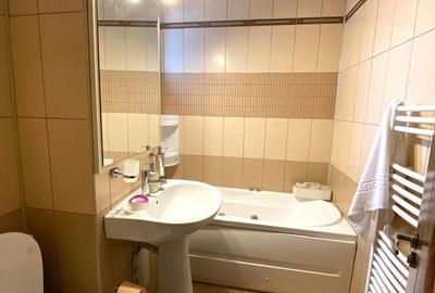 Apartament cu 3 camere decomandat în Craiovița Nouă - 4