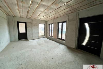 Casa noua semifinisata de vanzare in Sard - 2