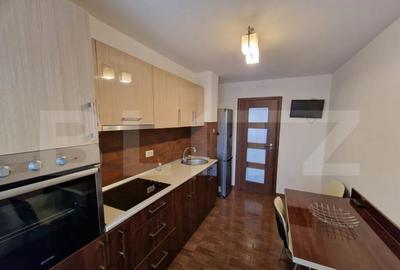 Apartament de inchiriat, cu 2 camere, 76 mp, Central - Targ - 4