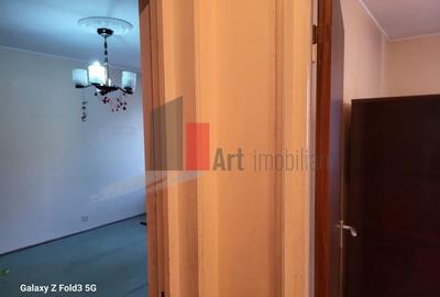 Apartament 3 camere Titan liceul Dante - 1