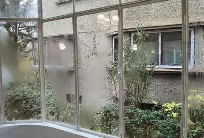 De vanzare apartament 3 camere in vila, in Cotroceni - 9