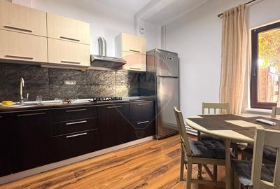 Vila P+M cu 3 camere, de inchiriat, zona Far Constanta - 8