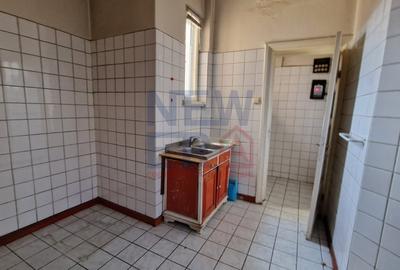Proprietate deosebita ap 3 camere in casa interbelica, de vanzare in zona Unirii - 14