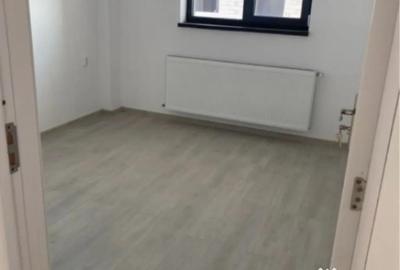 Apartament cu 3 camere în Pielești - 3