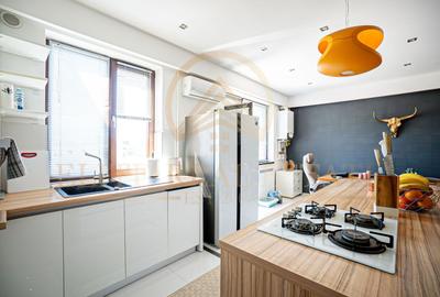 Apartament cu 3 camere semidecomandat, mobilat în Palazu Mare - 6