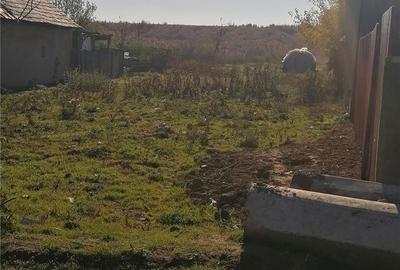 Teren de 2524 mp, în Central