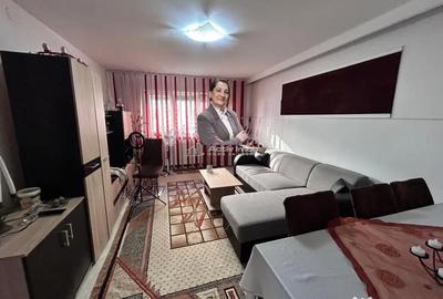 Apartament cu 3 camere decomandat în Bocșa - 1