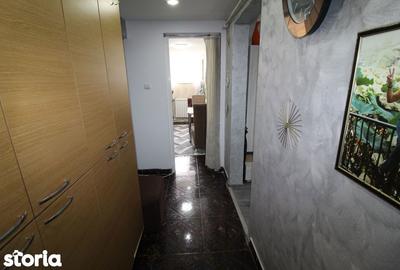 Apartament cu 3 camere în Central - 11