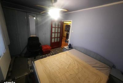 Apartament cu 3 camere decomandat în Micro 16 - 6