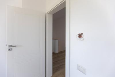 Casă Gata de Mutare, 5 Camere, 3 Băi, Șos. Unirii 68C, Comision 0% - 32
