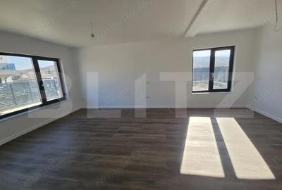 Casă cu 4 camere cu Teren 396 Mp în Tomești - 9