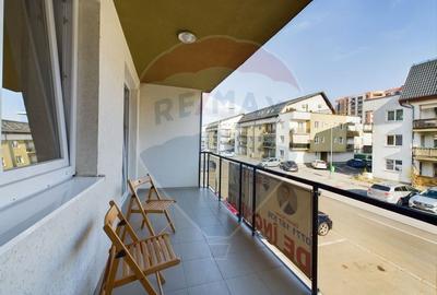 Apartament cu 2 camere decomandat, mobilat în Tractorul - 10