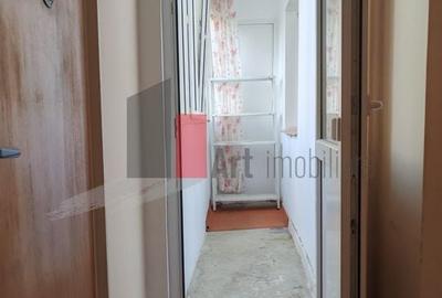 Apartament 3 camere Drumul Taberei langa metrou Valea Ialomitei Apartament 3 camere Drumul Taberei langa metrou Valea Ialomitei - 10