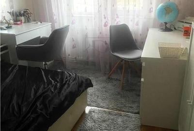 LUNEI - ETAJ 2 - BLOC IZOLAT - 3 CAMERE - 2 BAI - 2 BALCOANE - CENTRALA PROPRIE - 5