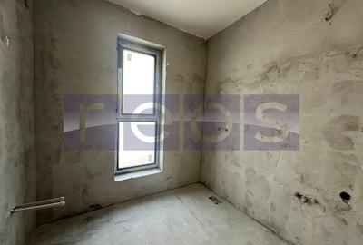 Casă individuală cu 4 camere cu Canalizare în Barbu Văcărescu - 12