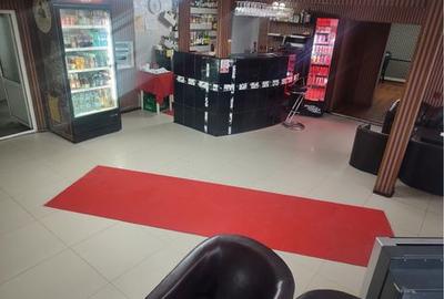 Spațiu comercial, de 2,000 mp, în Central - 6