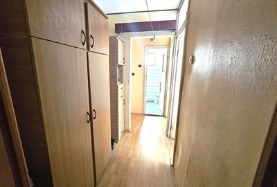 Apartament cu 3 camere decomandat în Alexandru cel Bun - 2