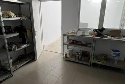 Spațiu comercial, de 65 mp, în Central - 3