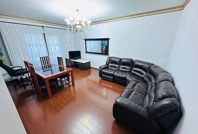 Apartament cu 3 camere decomandat în Dobroești