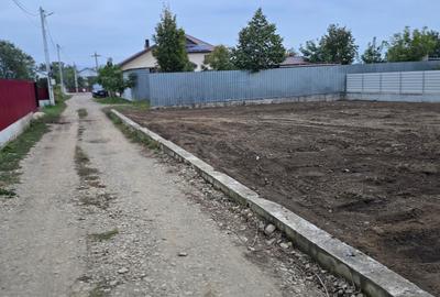 Teren de vanzare 700 mp central Odobesti - 50