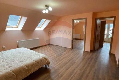 Casa spa?ioasa de vanzare pe strada Horea - 17