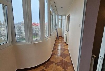 Apartament cu 2 camere decomandat în Piața Centrală - 8