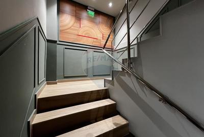 Spatiu comercial modern de inchiriat / 2 locuri de parcare - 1