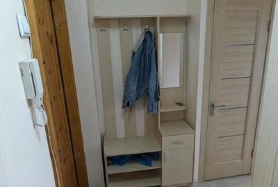 De inchiriat 2 camere in zona Eroii Revolutiei cu centrala propie - 3