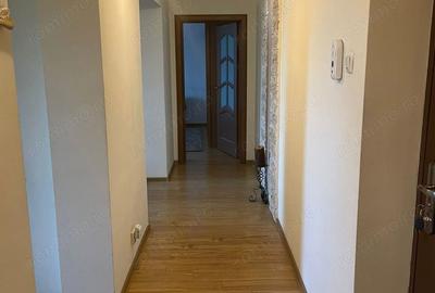 Apartament cu 2 camere în Zăvoi - 12