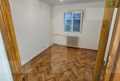 Apartament cu 3 camere, 62,70 mp, zona 1 Decembrie 1918, Titan, Sector 3 - 4