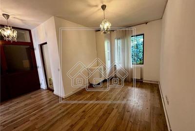 Spatiu comercial de 55 mpu - etajul 2 - Zona centrala - 9