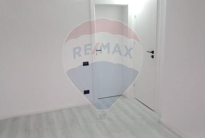 INCHIRIERE Apartament cu 3 camere in zona Dacia - 23