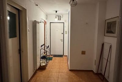 Apartament cu 3 camere decomandat în Lujerului - 2