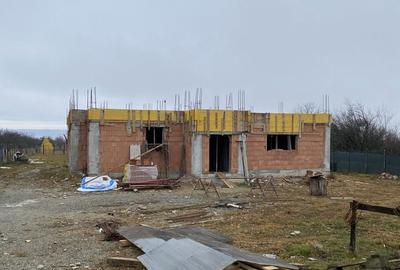 Teren de 4542 mp, în Sâmbăta de Sus - 3