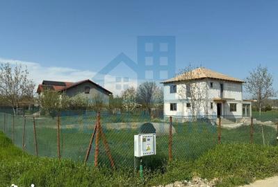 Teren de 594 mp, în Podari - 3