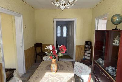 Casă cu 4 camere în Dobrotești - 8