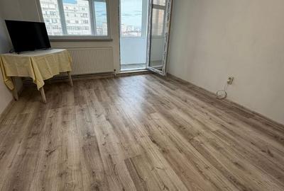 Apartament cu 2 camere semidecomandat, mobilat în Central