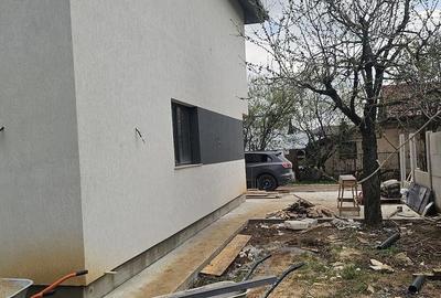 Casă cu Teren 250 Mp în Clinceni - 1
