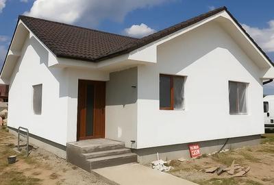 Casa semifinisata oradea 3 camere 2 bai - 1