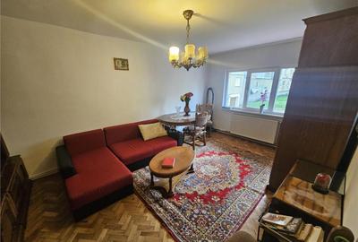 Resita, 3 Cam. Dec., Mobila Utilat, Parter Inalt, Micro 4 - 11