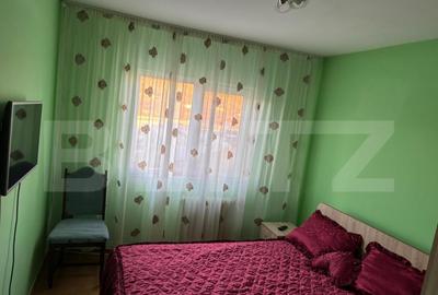 Apartament cu 3 camere decomandat, mobilat în Central